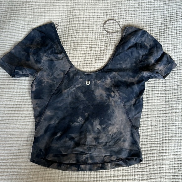 Lululemon Diamond Dye Align T-Shirt - Picture 2 of 3